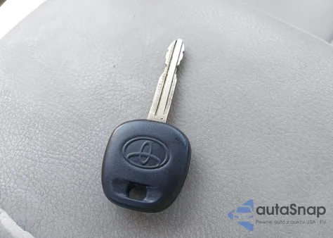 2005 Toyota Avalon Xls z USA, uszkodzony, nr VIN 4T1BK36B75U019704